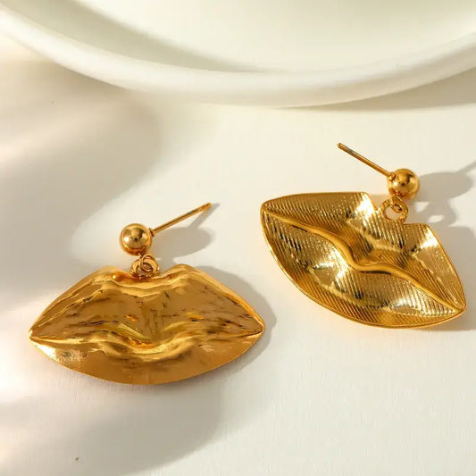 Lips Earrings