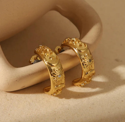 Thallo Earrings